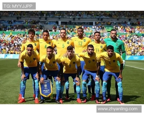 以足球球星智慧指挥为核心探索团队协作与竞技精神 以足球球星智慧指挥为核心探索团队协作与竞技精神