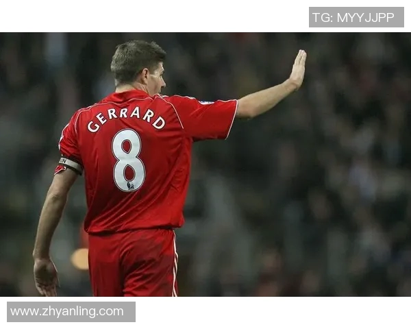 像素风格重塑足球球星经典瞬间展现独特魅力与怀旧视觉体验 像素风格重塑足球球星经典瞬间展现独特魅力与怀旧视觉体验